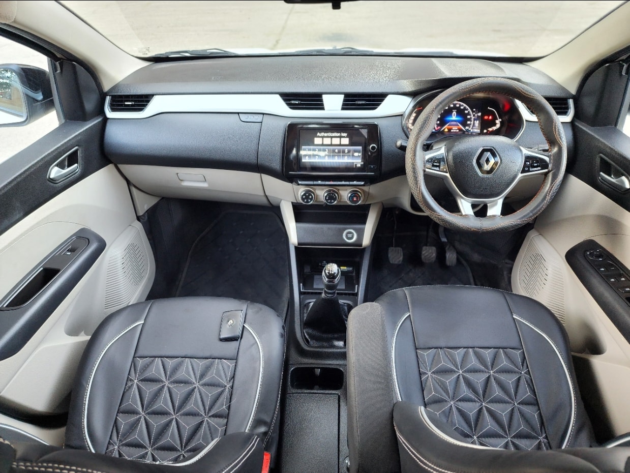 Used 2023 Renault Triber Used 2023 Renault Triber