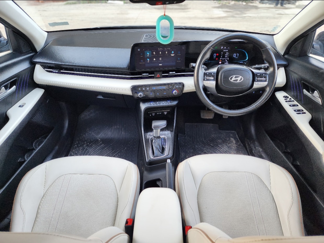 Used 2023 Hyundai Verna Used 2023 Hyundai Verna