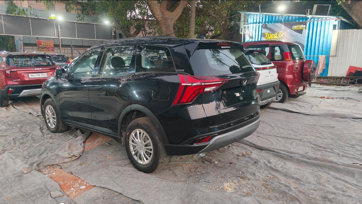 Used 2024 Mahindra XUV700 Used 2024 Mahindra XUV700