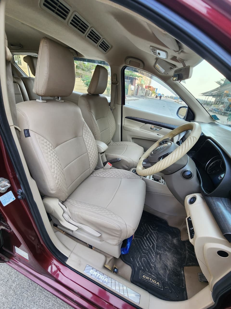 Used 2024 Maruti Suzuki Ertiga Used 2024 Maruti Suzuki Ertiga