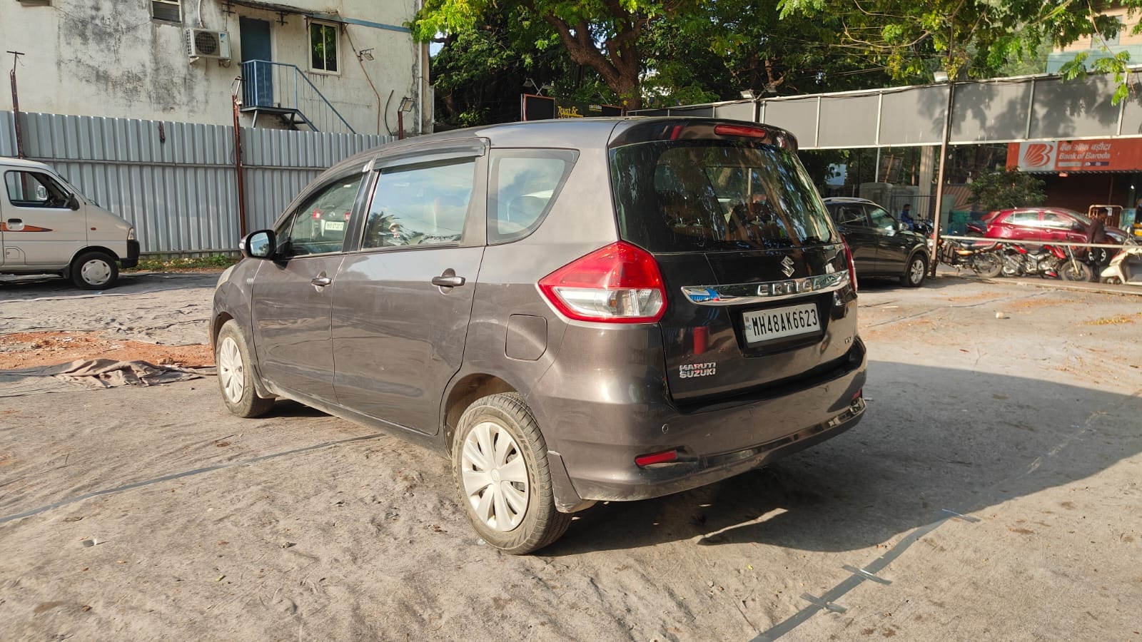 Ertiga image 3 Ertiga image 3