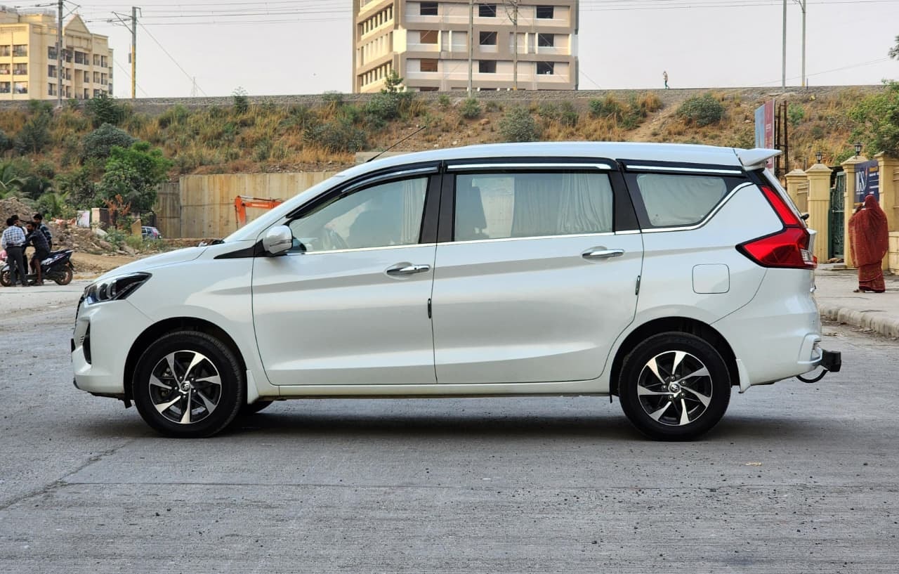 Used 2024 Toyota Rumion Used 2024 Toyota Rumion