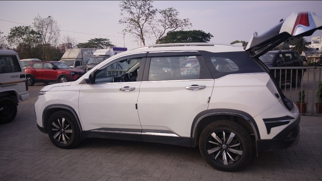 Hector image 9 Hector image 9