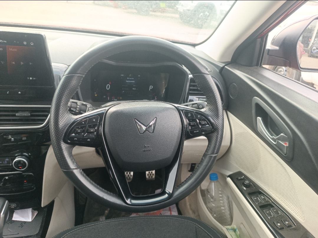 XUV 3XO image 13 XUV 3XO image 13