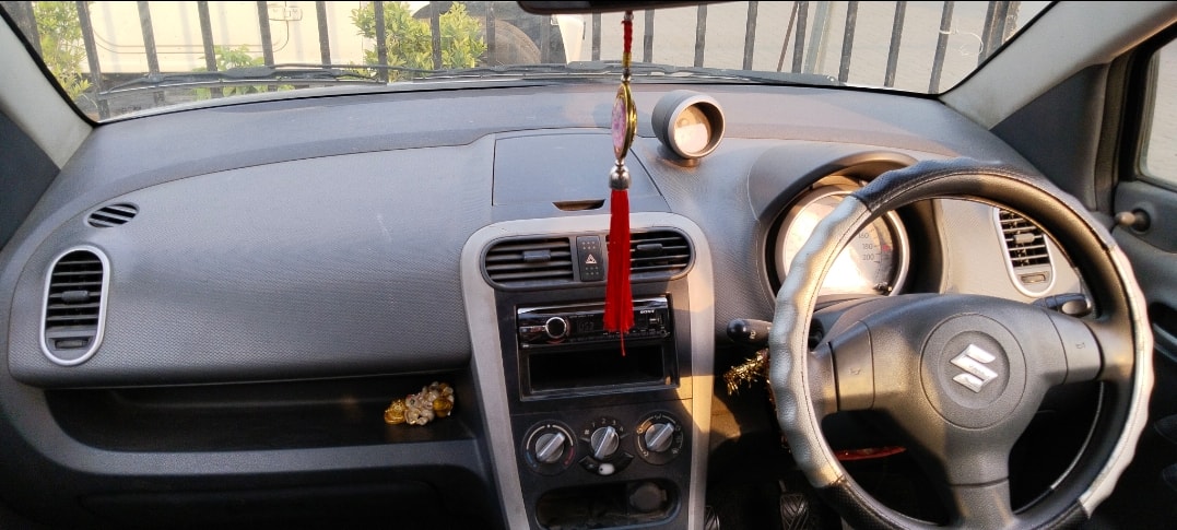 Ritz image 12 Ritz image 12