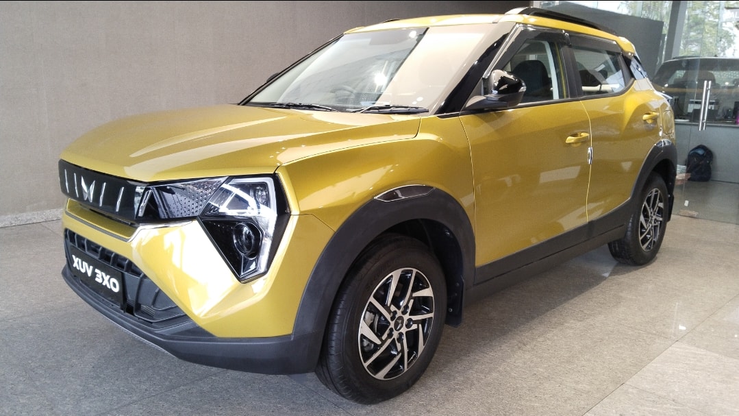 XUV 3XO image 1 XUV 3XO image 1