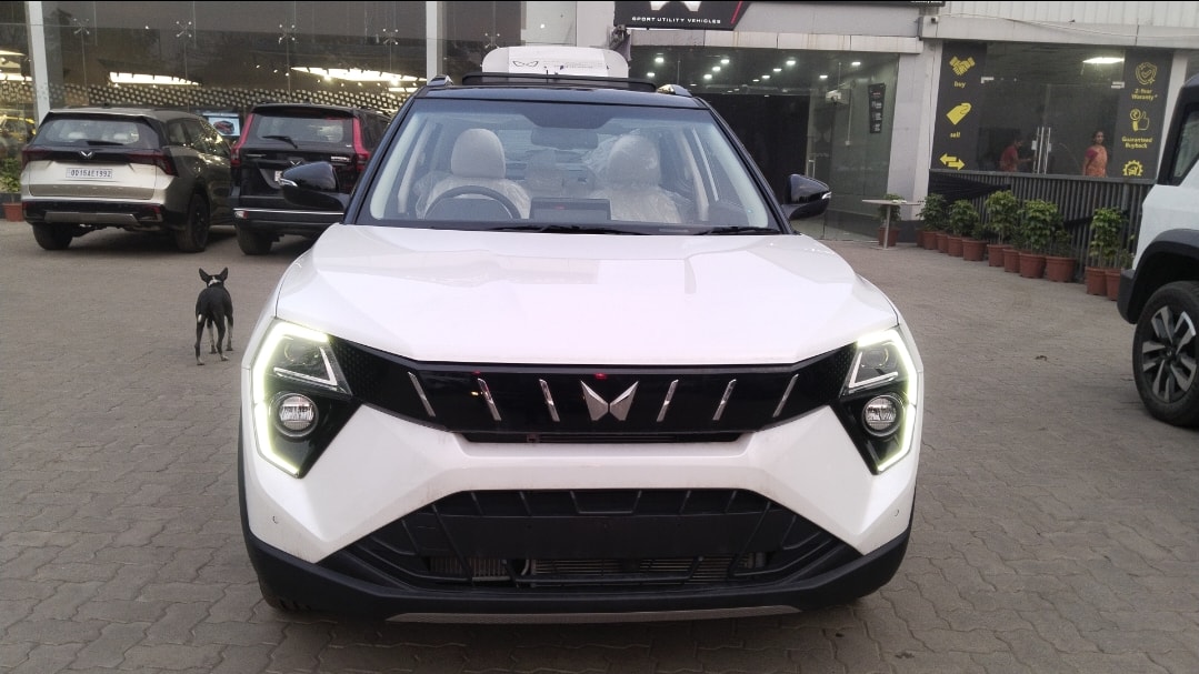 XUV 3XO image 8 XUV 3XO image 8