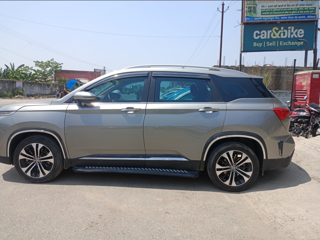 Hector image 2 Hector image 2