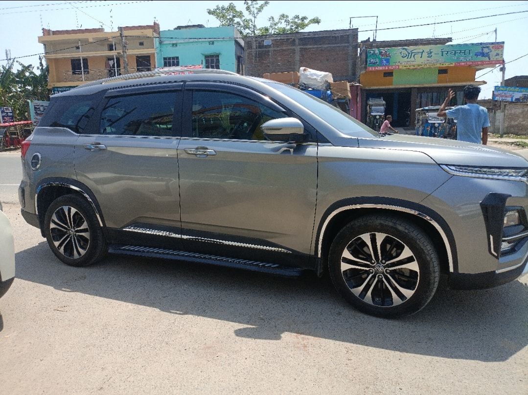 Hector image 6 Hector image 6