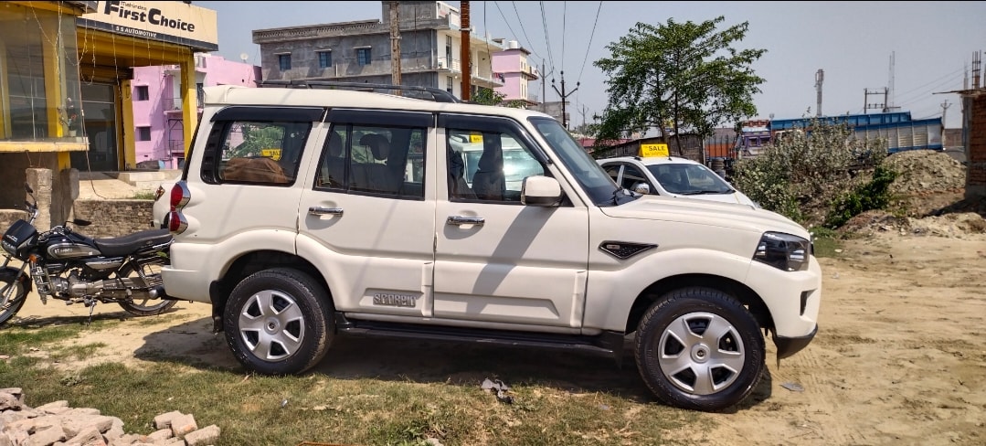 Scorpio image 4 Scorpio image 4