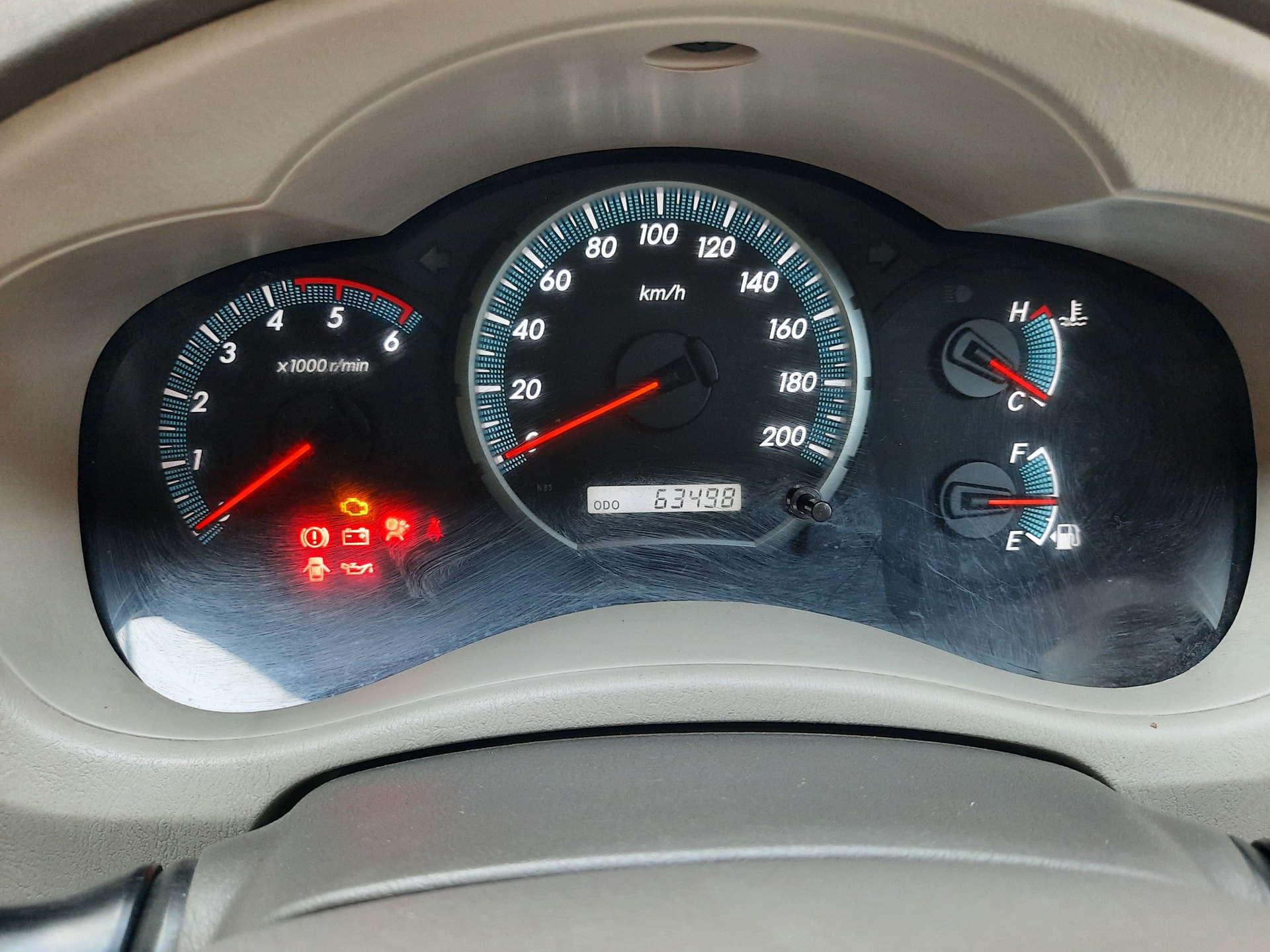 Innova image 10 Innova image 10