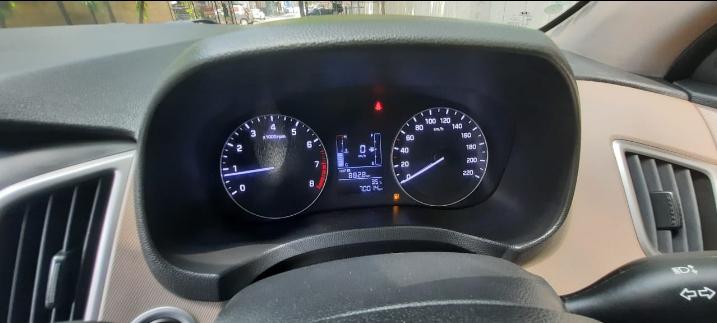 2017 Hyundai Creta 1.6 SX Plus Petrol Odometer 