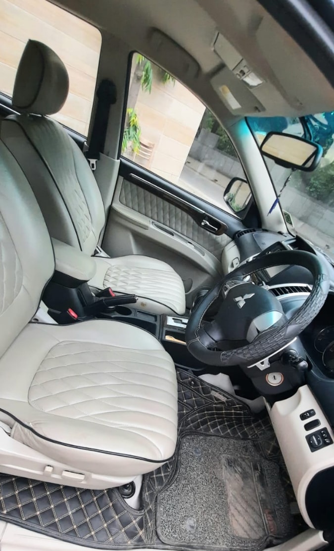 Pajero Sport image 12 Pajero Sport image 12