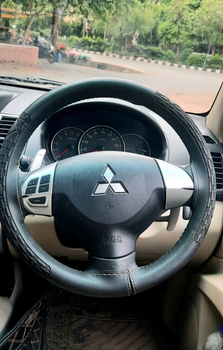 Pajero Sport image 11 Pajero Sport image 11