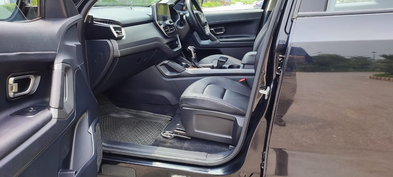 Harrier image 16 Harrier image 16