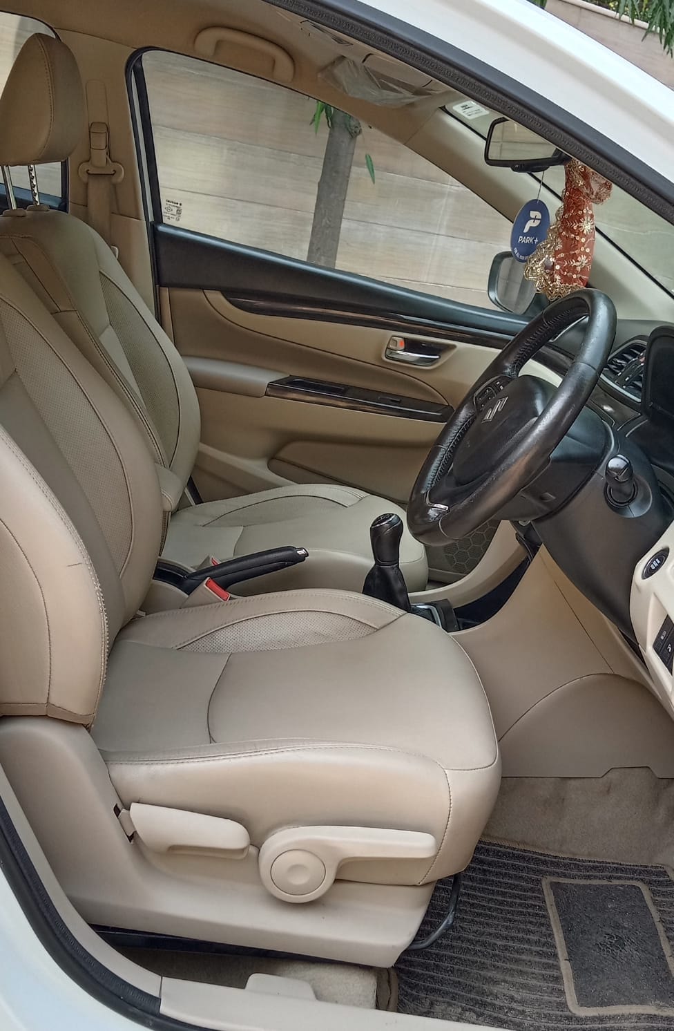 Ciaz image 10 Ciaz image 10