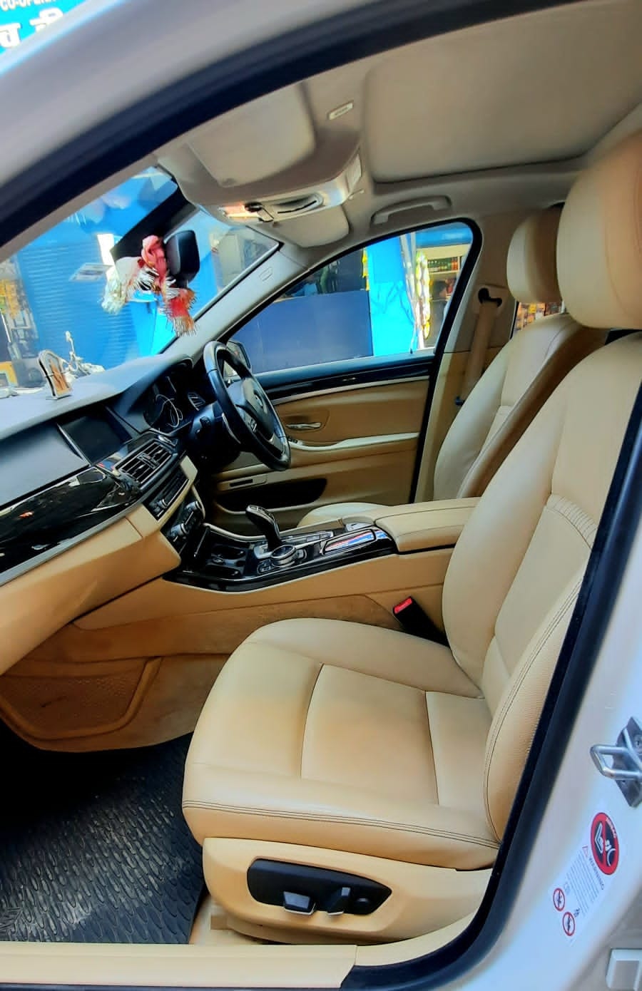 5 Series image 13 5 Series image 13