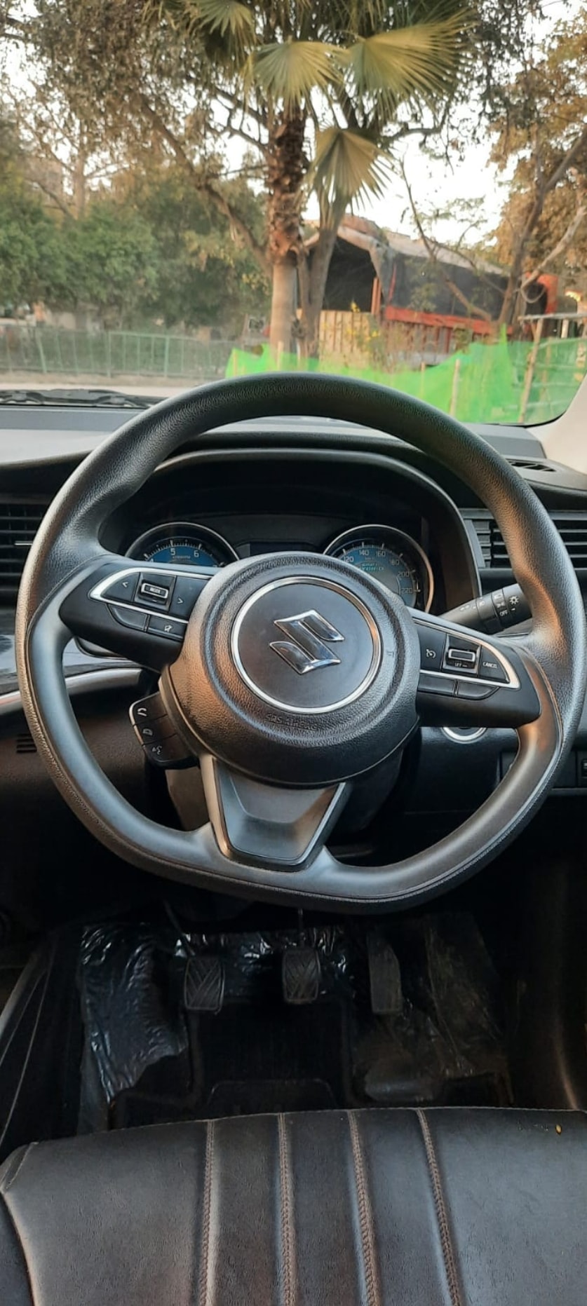 XL6 image 12 XL6 image 12