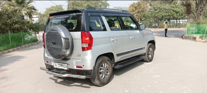 TUV300 image 5 TUV300 image 5