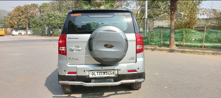 TUV300 image 4 TUV300 image 4