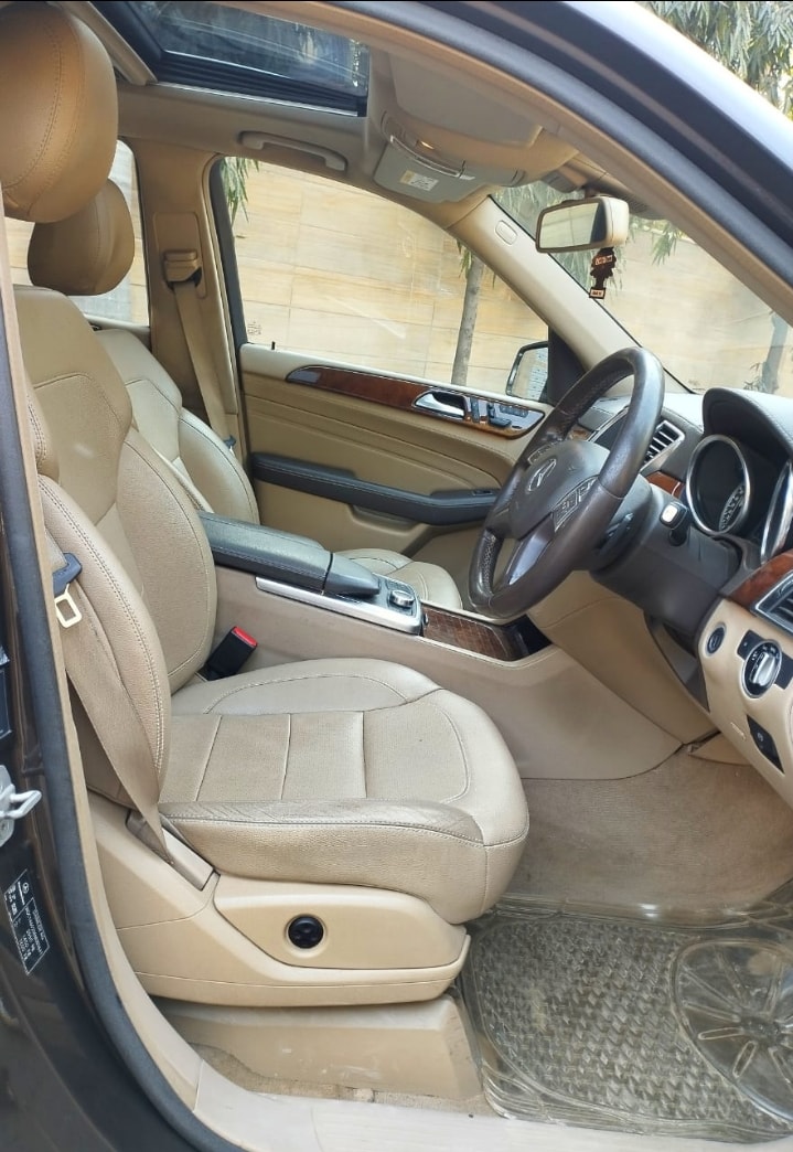 M-Class image 15 M-Class image 15