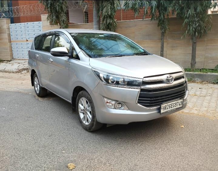 2019 Toyota Innova Crysta 2.4 VX MT 7-Seater BS IV Front Right View 