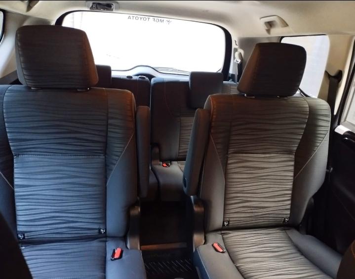 2019 Toyota Innova Crysta 2.4 VX MT 7-Seater BS IV Front Seats 