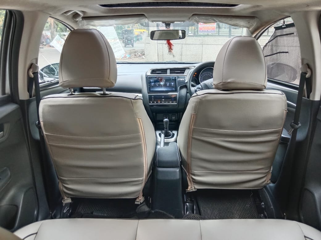 WR-V image 16 WR-V image 16