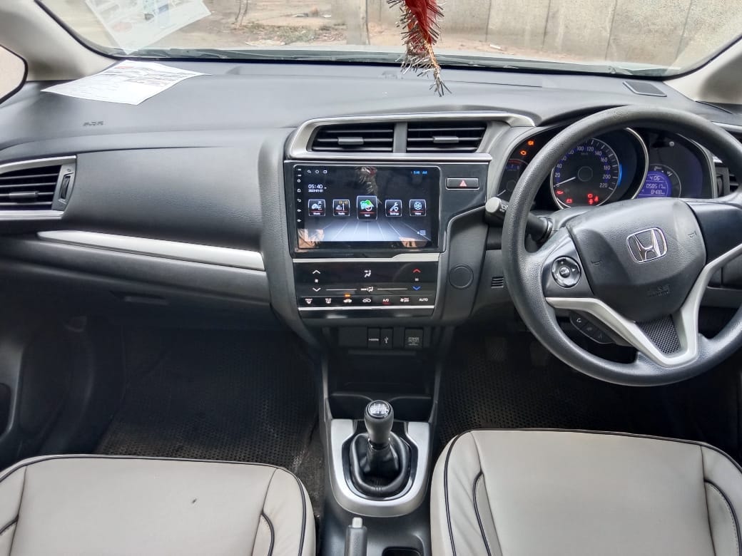 WR-V image 11 WR-V image 11