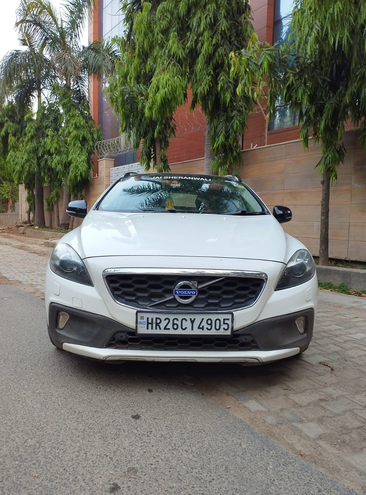 V40 image 8 V40 image 8