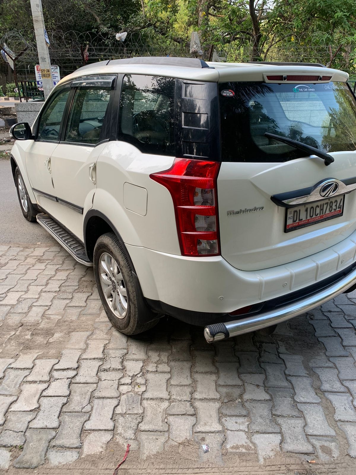 XUV500 image 3 XUV500 image 3