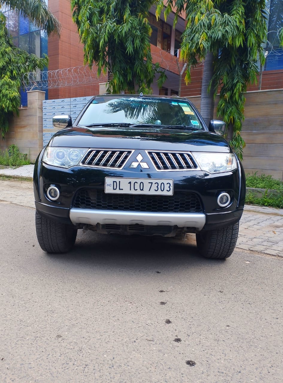 Pajero Sport image 7 Pajero Sport image 7