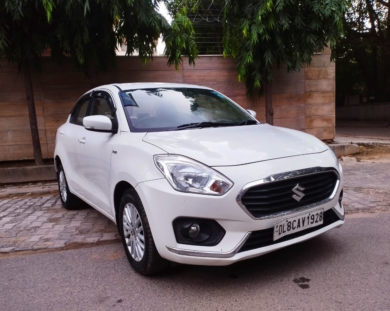 Dzire image 1 Dzire image 1