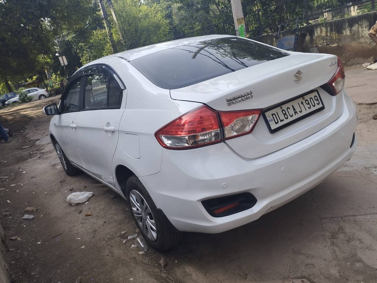 Ciaz image 2 Ciaz image 2