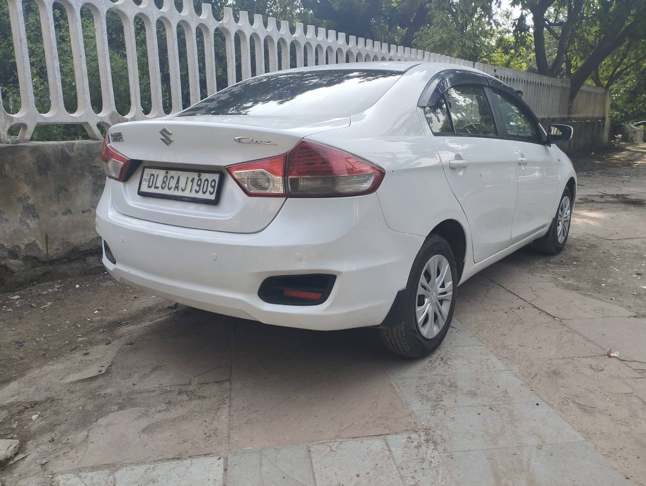 Ciaz image 4 Ciaz image 4