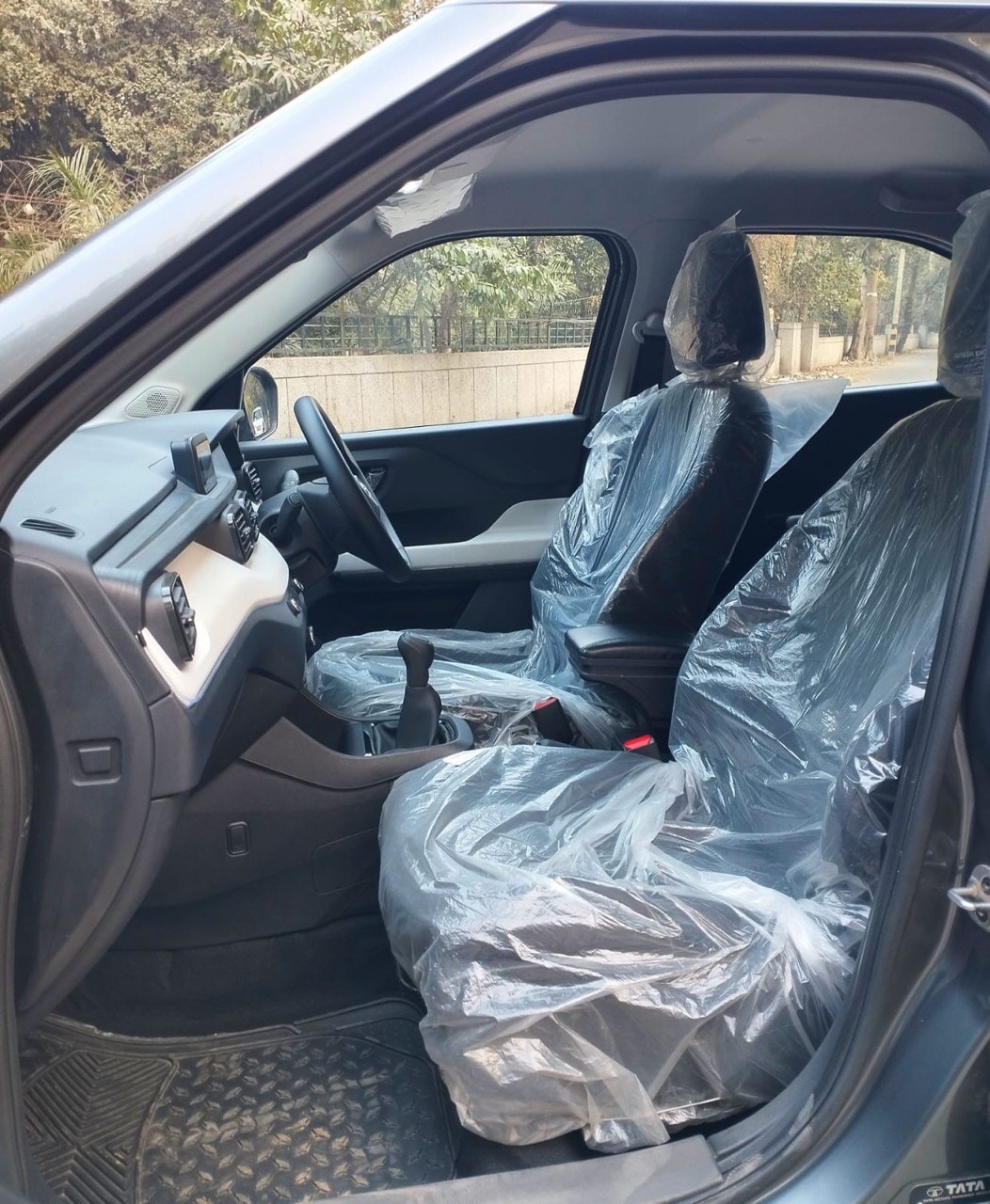 Punch image 15 Punch image 15