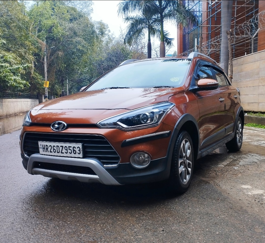 i20 Active image 1 i20 Active image 1