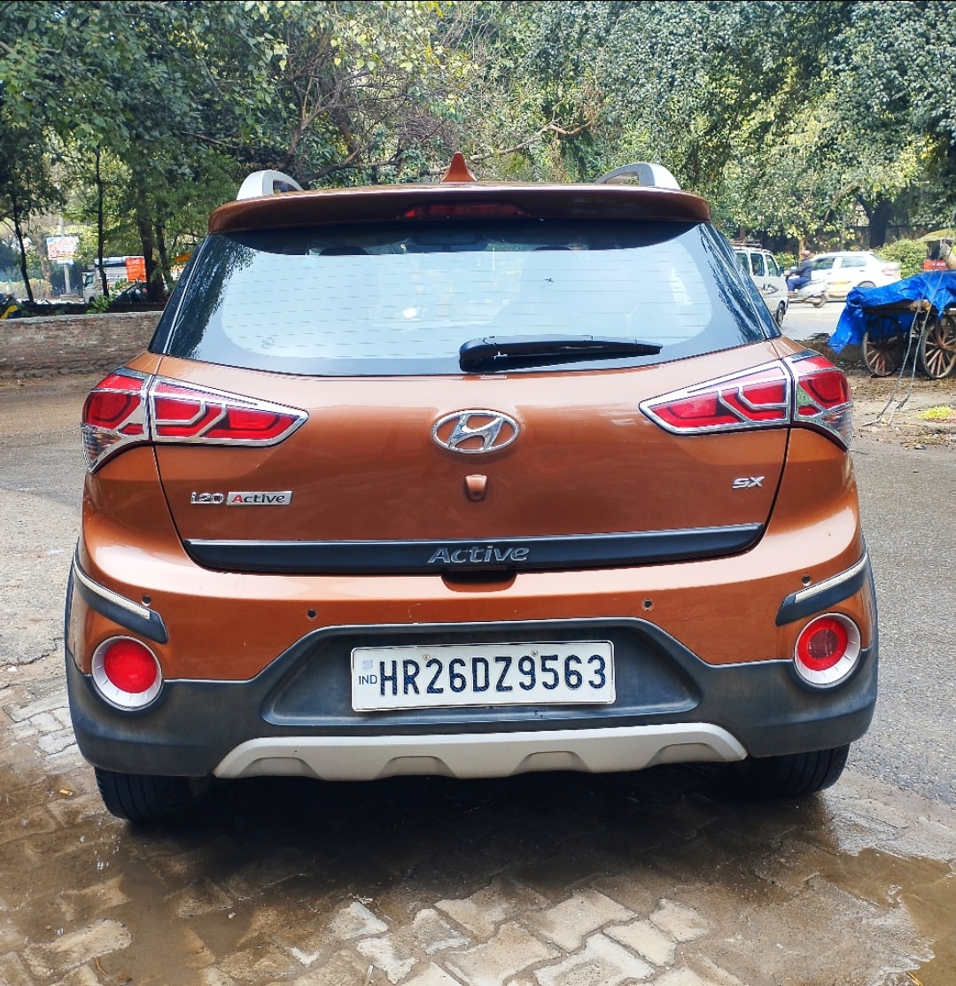 i20 Active image 4 i20 Active image 4