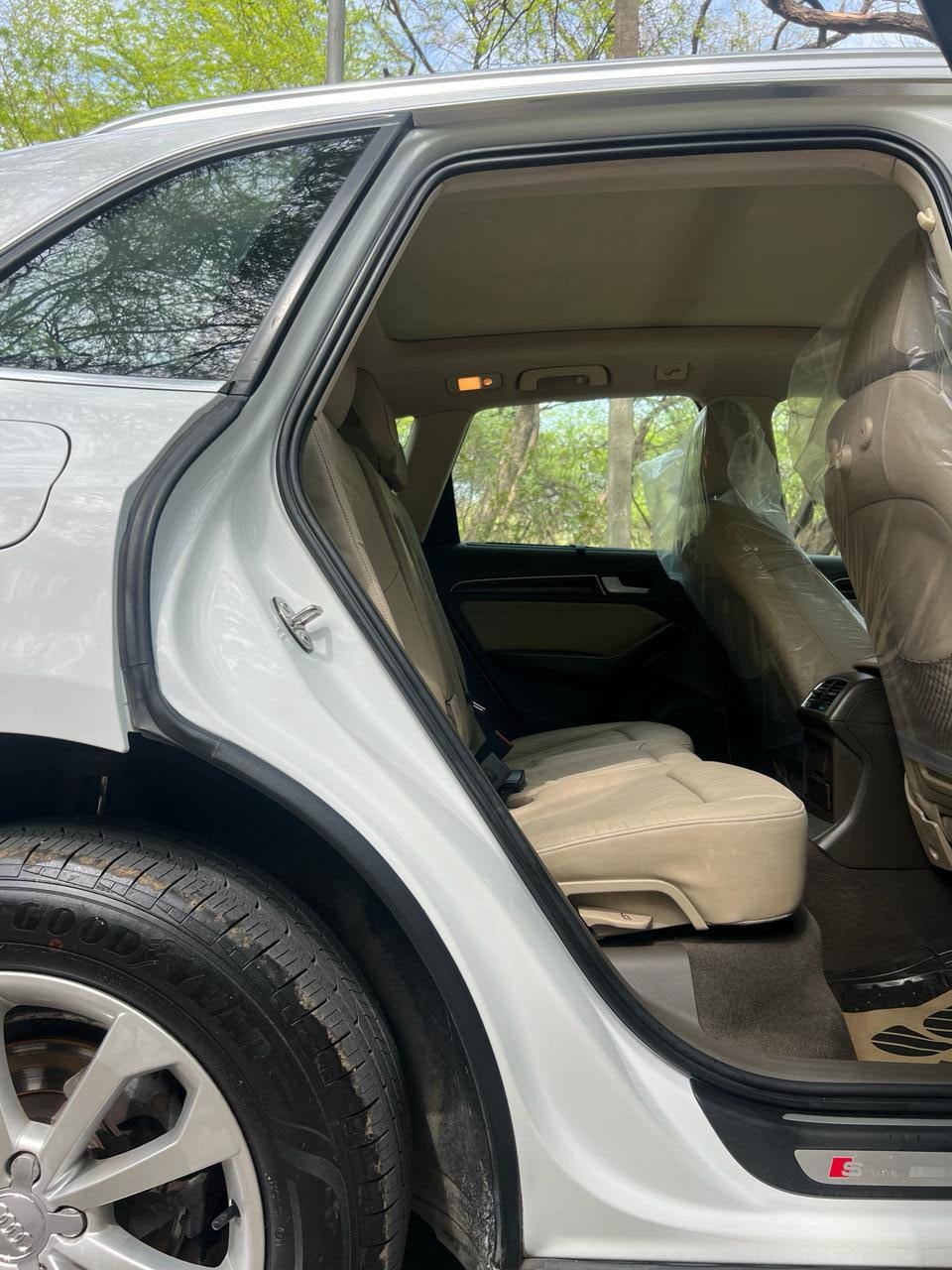 Q5 image 15 Q5 image 15