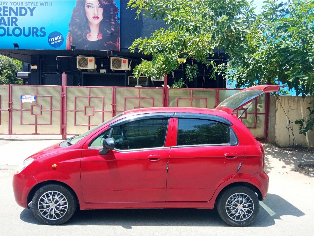 Spark image 16 Spark image 16