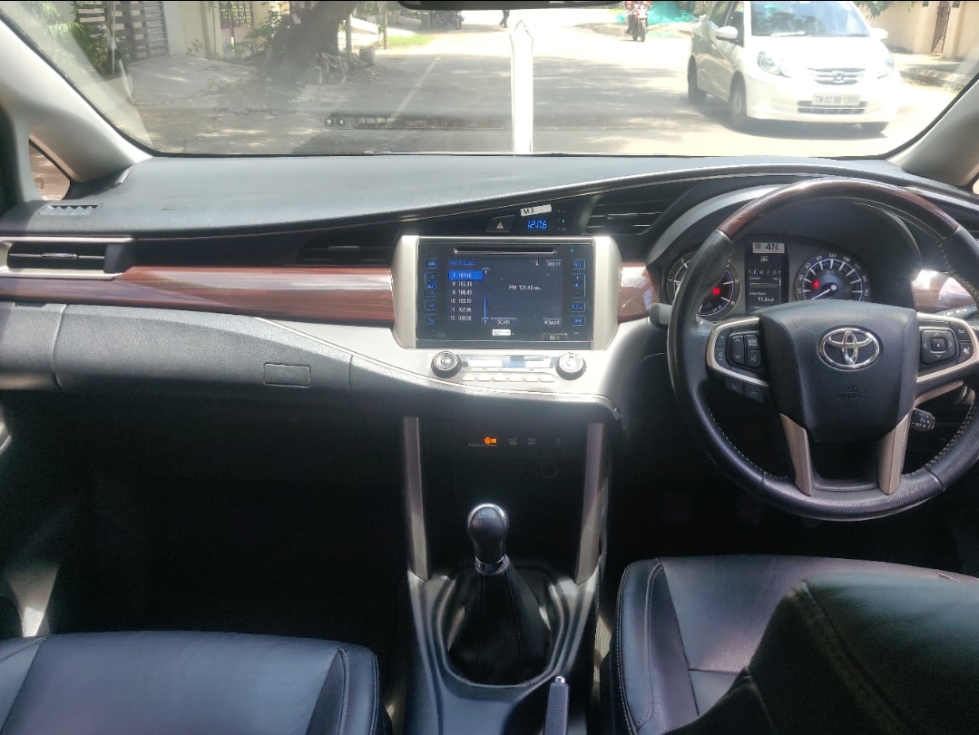 Innova Crysta image 4 Innova Crysta image 4