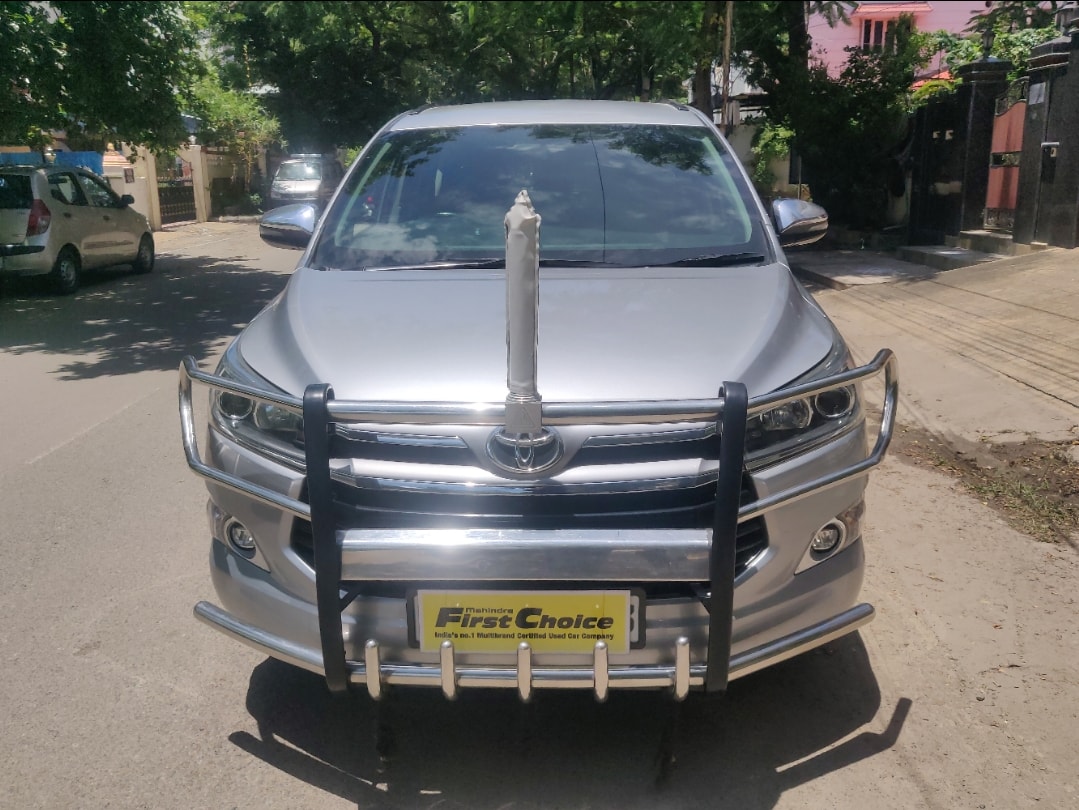 Innova Crysta image 8 Innova Crysta image 8