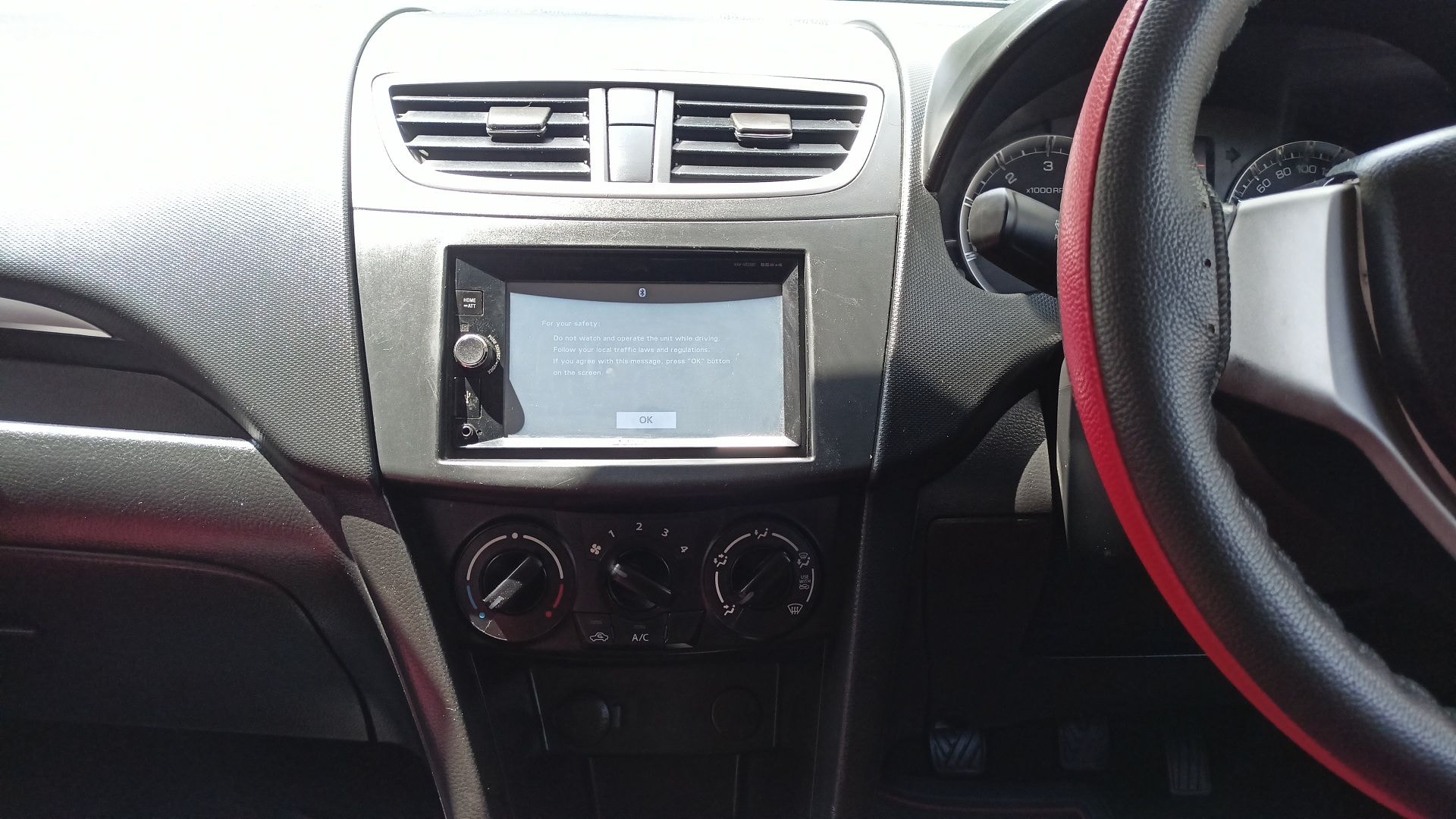 Swift image 16 Swift image 16