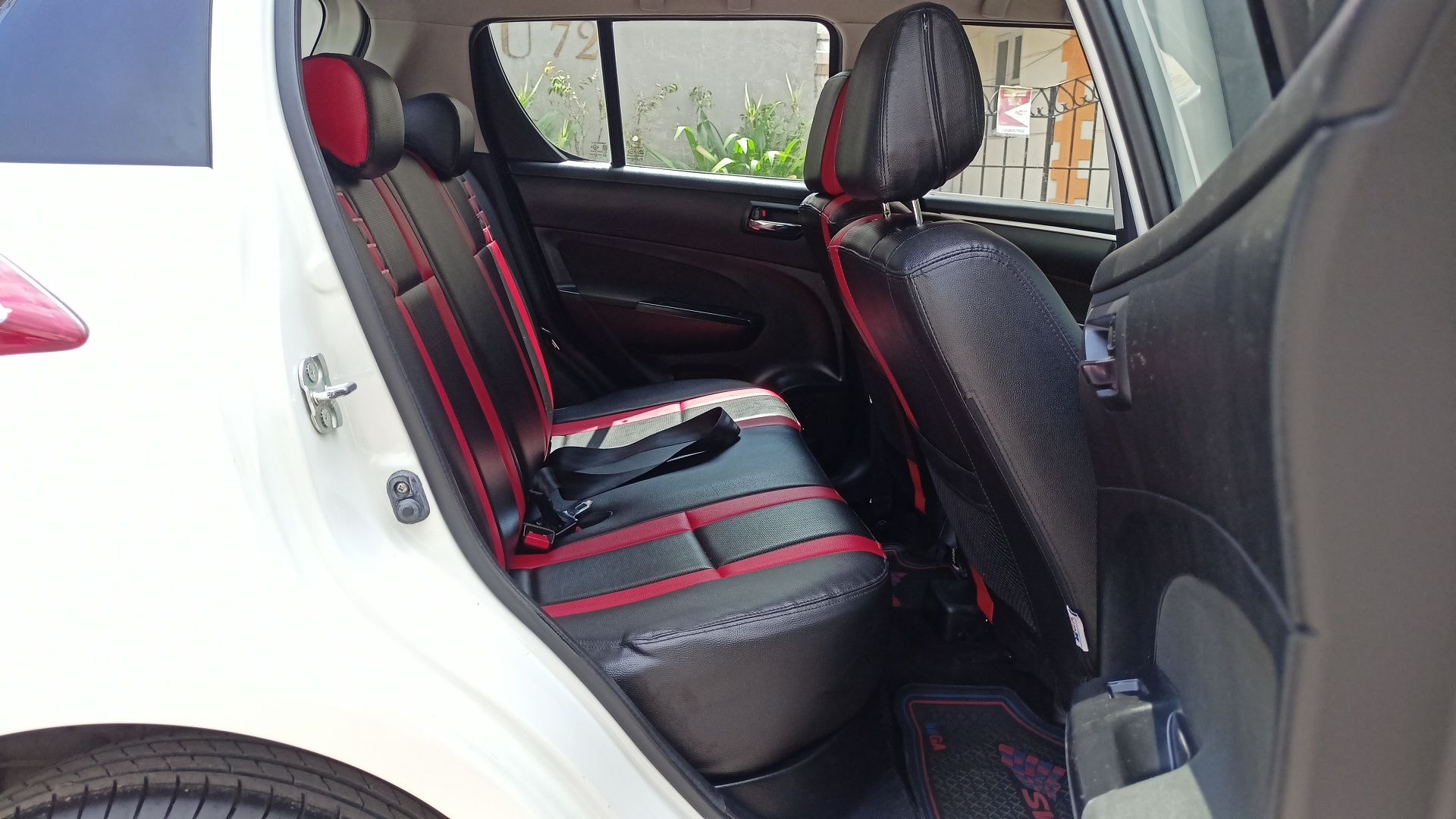 Swift image 19 Swift image 19