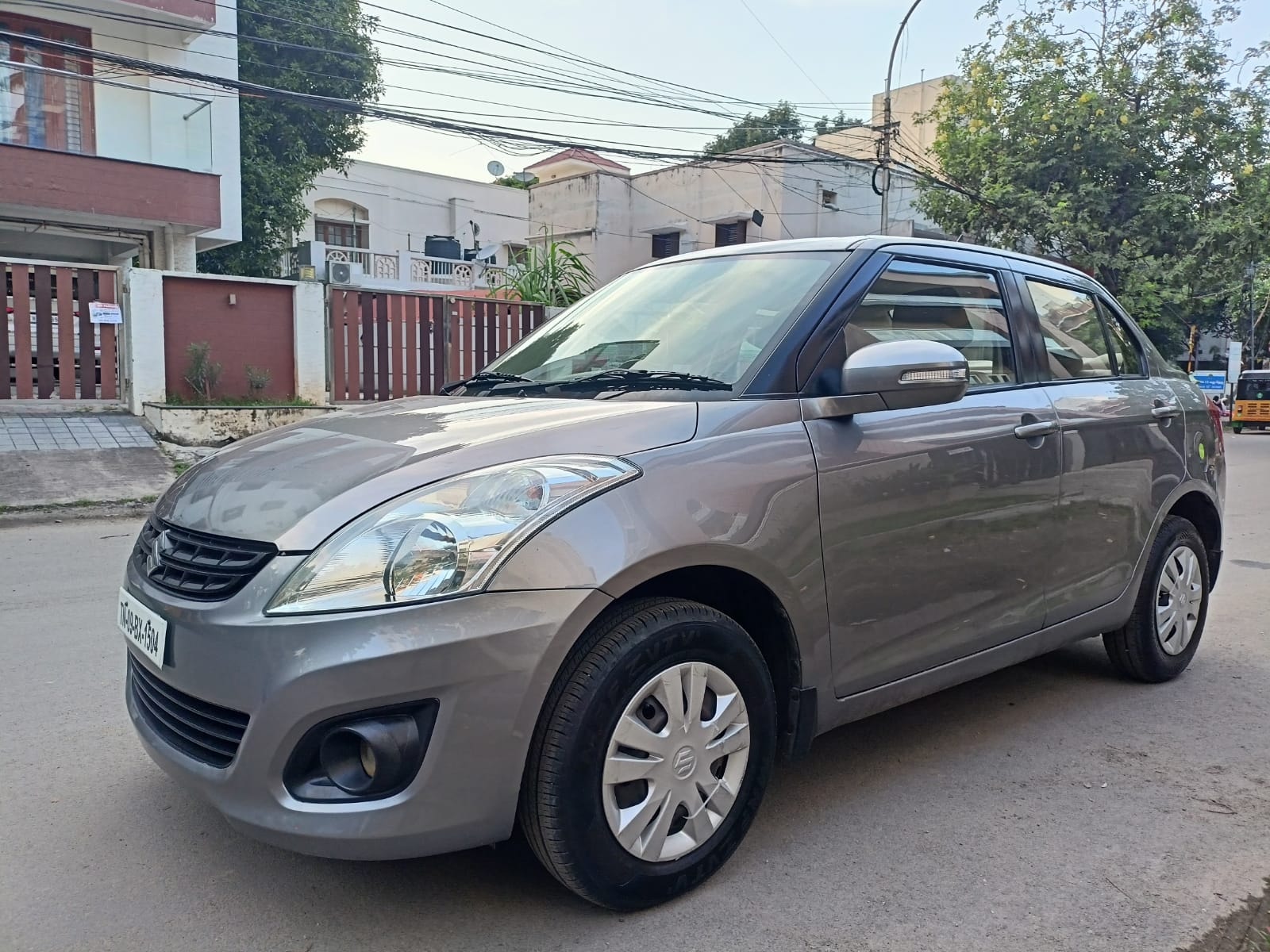 Swift DZire image 1 Swift DZire image 1