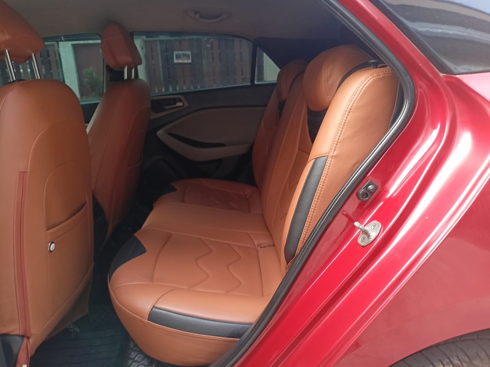 Elite i20 image 16 Elite i20 image 16