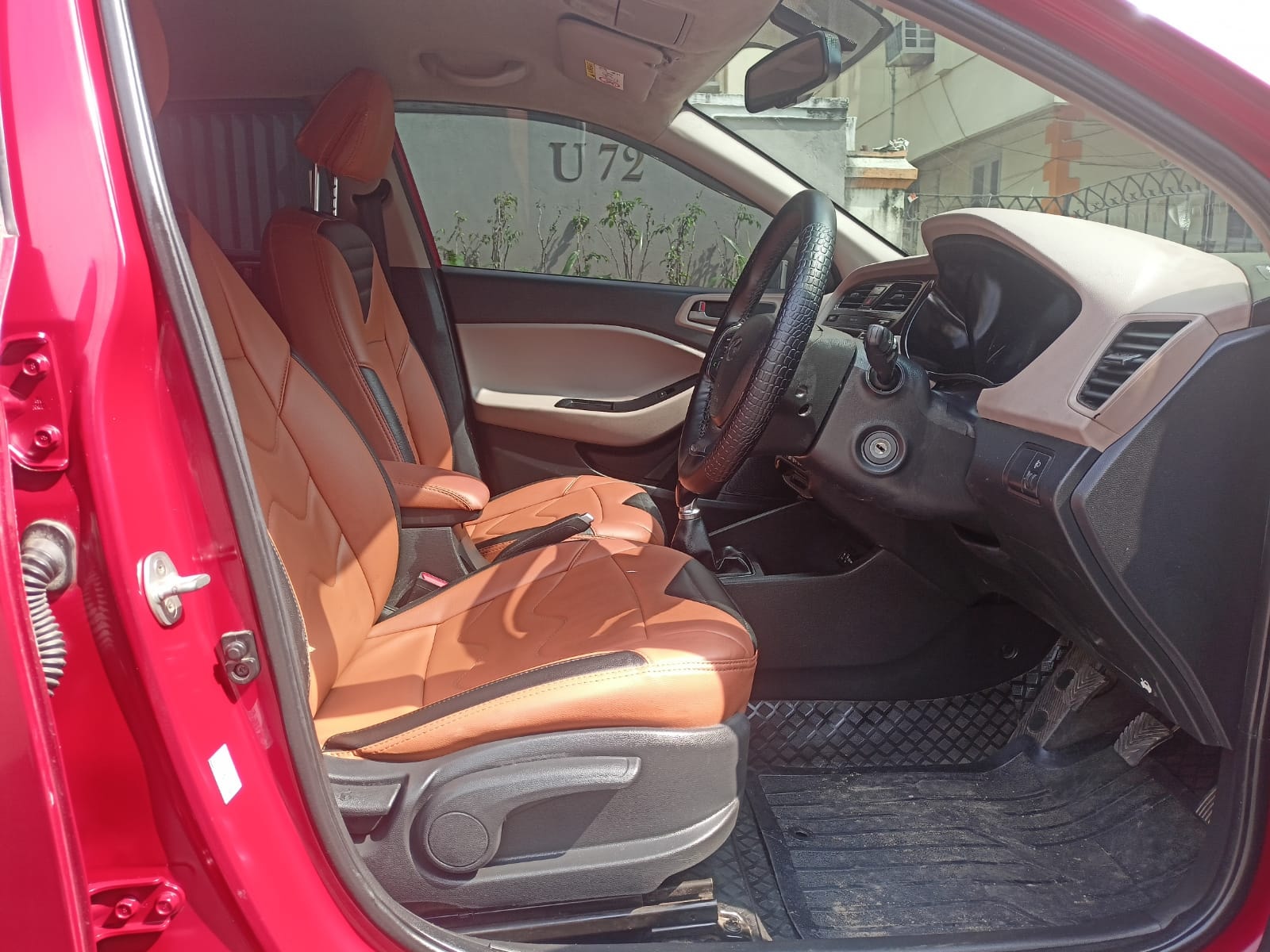 Elite i20 image 13 Elite i20 image 13