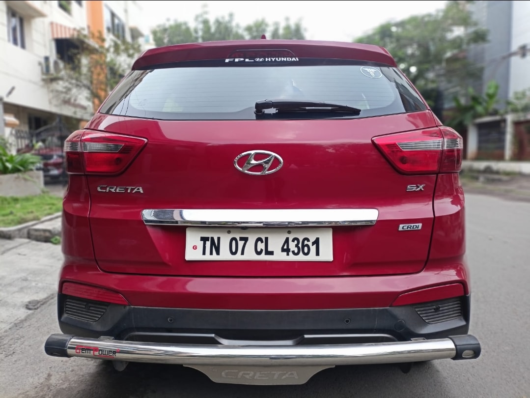 Creta image 4 Creta image 4