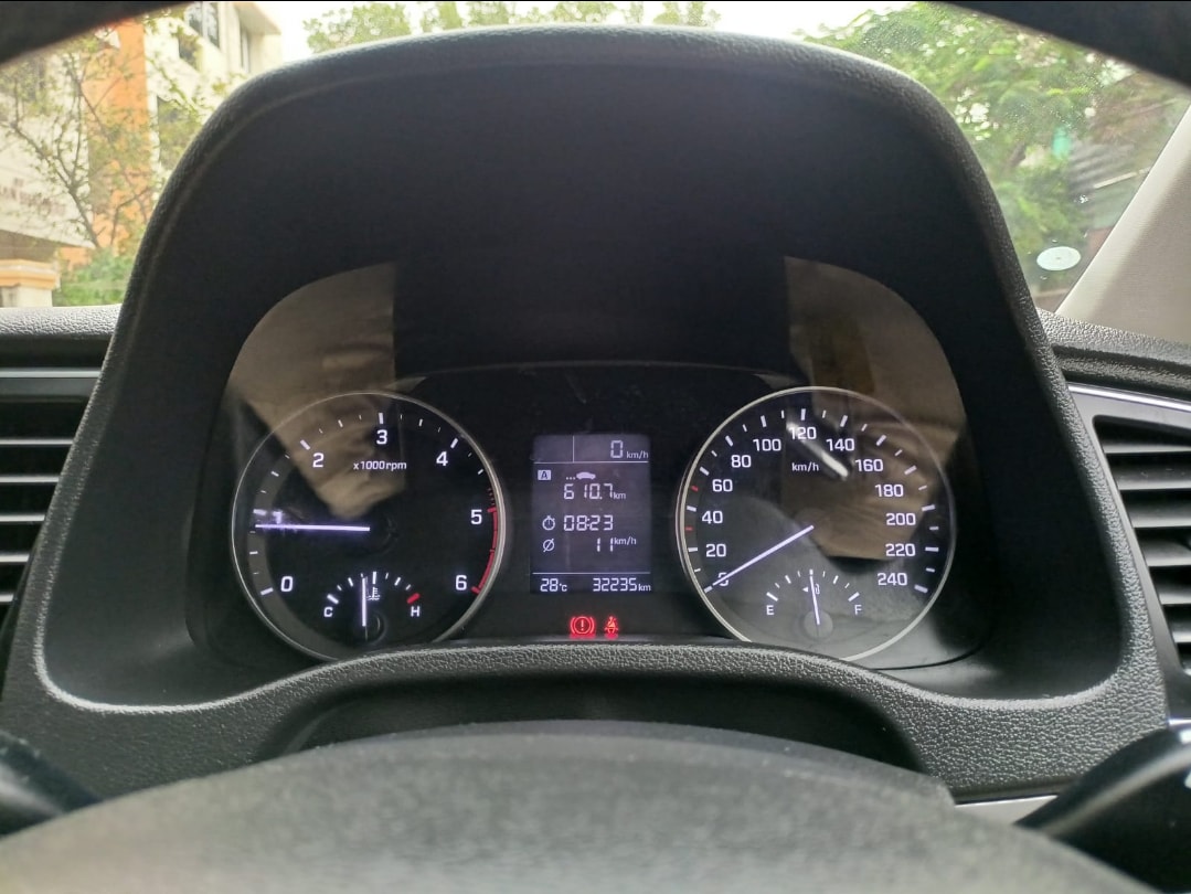 Elantra image 10 Elantra image 10