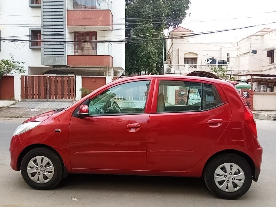 i10 image 2 i10 image 2